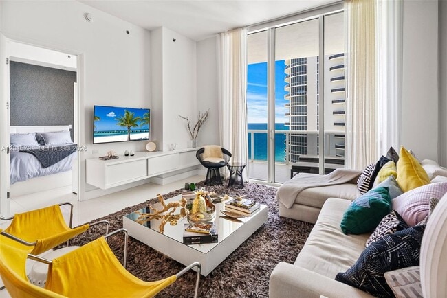 Photo - 15901 Collins Ave Unit 3302