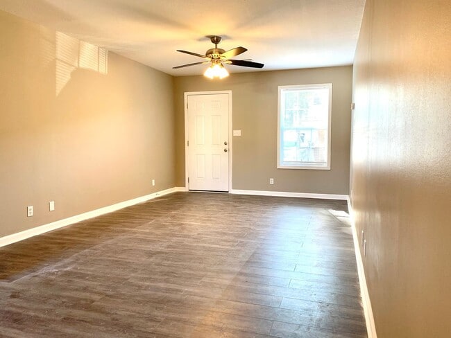 Photo - 604 Cory Dr Unit 604 Cory Dr. B