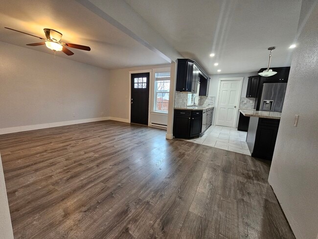 Photo - 829 2nd Ave N