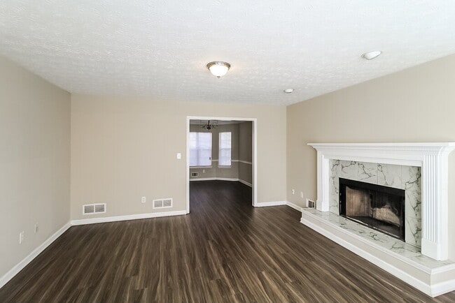 Photo - 2938 Trotters View Way