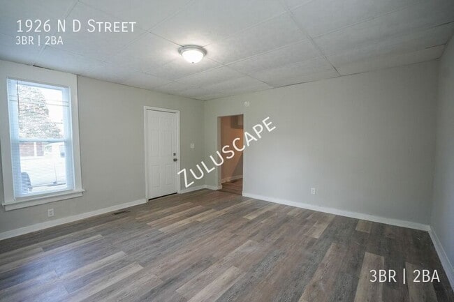Photo - 1926 N D St