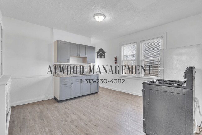 Photo - 4811 Seyburn St Unidad Upper