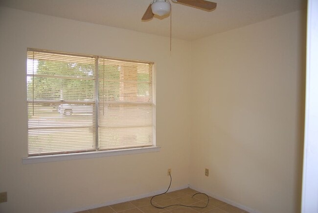 109 Ralph Dr