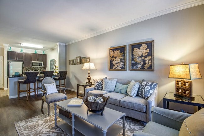 2BR 2BA 1096 sf