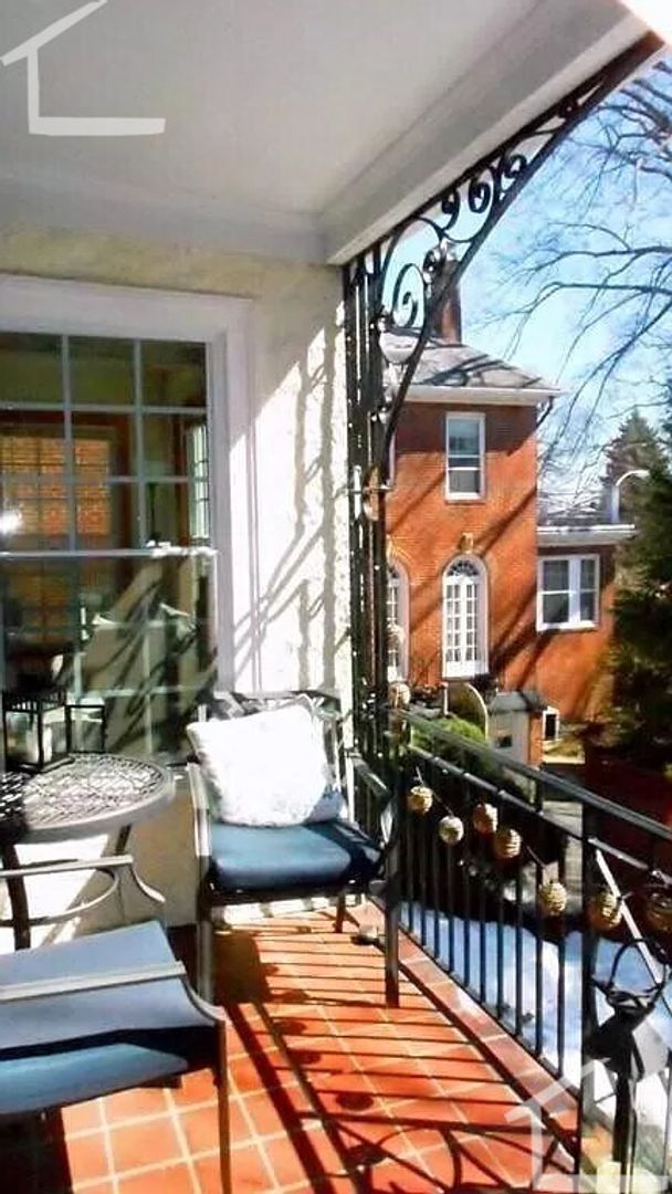 Photo - Charming Brookline Home