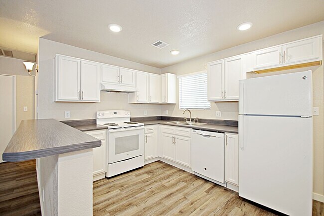 Palm Desert Apartments