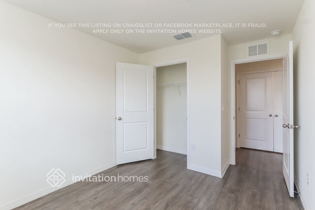 Building Photo - 3616 Fulton Ferry Ln