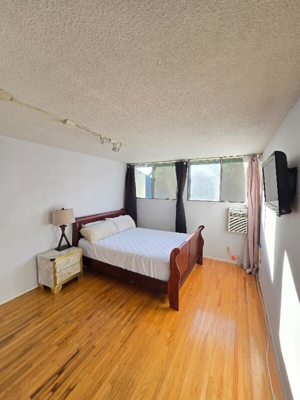 Photo - 1731 Silver Lake Blvd Unit 1731 silverlake apt 2