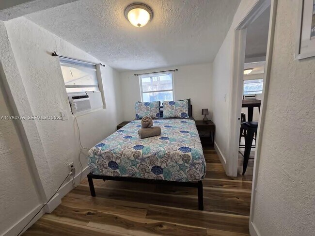 Photo - 7638 N Miami Ave Unit 7