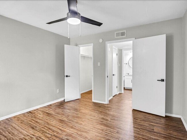 Photo - Whispering Pines Apartment Homes