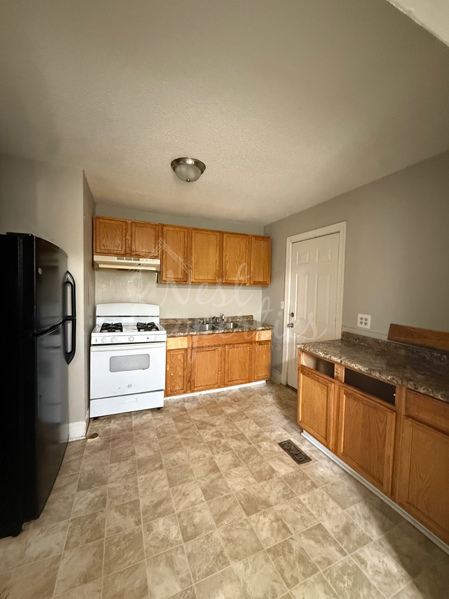 Photo - 1429 Jerome Dr