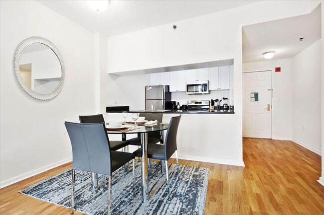 Photo - 330 River St Unidad SI ID1055556P
