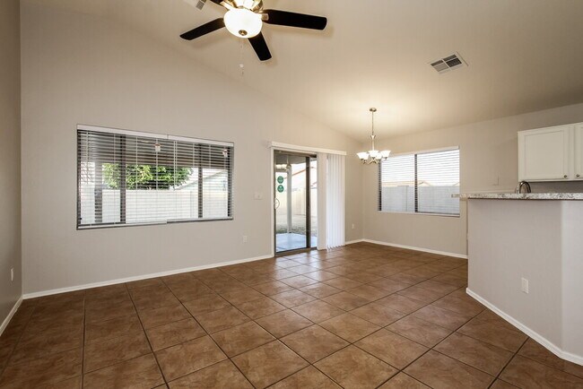 Photo - 2030 E Wahalla Ln