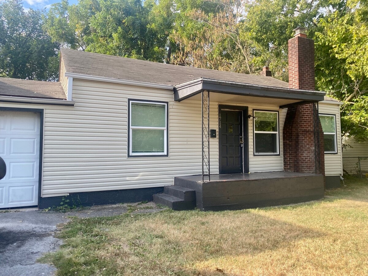 Photo - 1714 E Cherry St