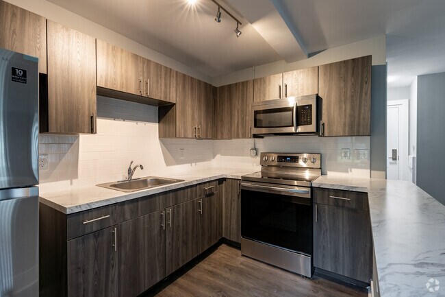 Studio - 500SF