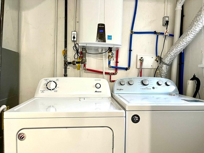 Photo - 350 Congress St Unit 350 Congress Street