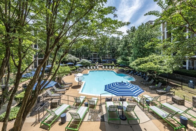 Building Photo - Halstead Alexandria Rental