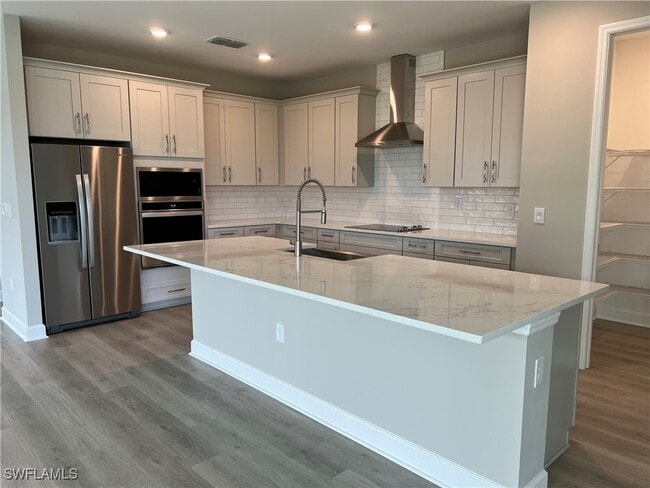 Photo - 2063 Grove Dr