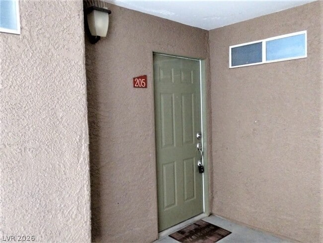 Building Photo - 2101 Blue Breeze Dr Unit 205