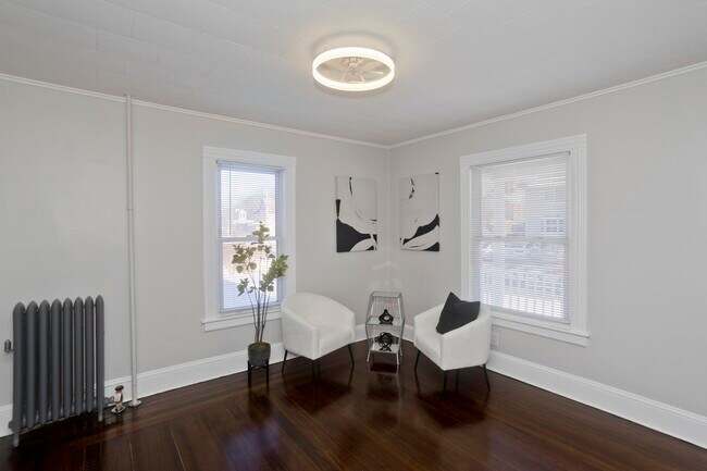 Photo - 68 Ottawa St