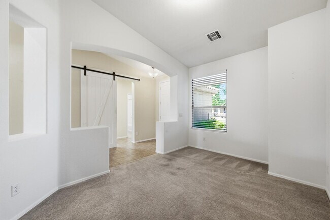 Photo - 8407 West Myrtle Ave