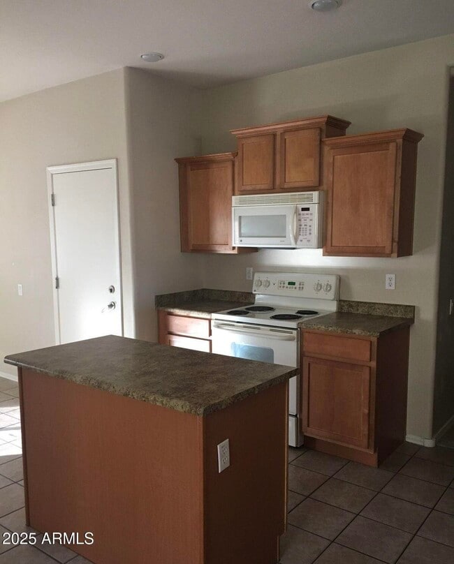 Photo - 15425 N 172nd Dr