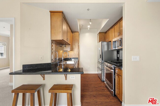 Photo - 4060 Glencoe Ave Unit 301