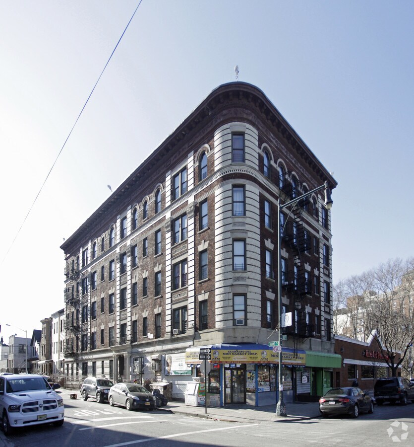 598-600 E 183rd Street - 598-600 E 183rd St Apartments