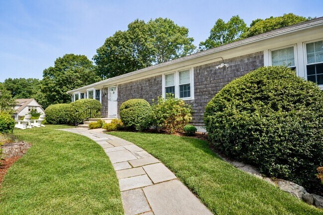 34 Dale Dr