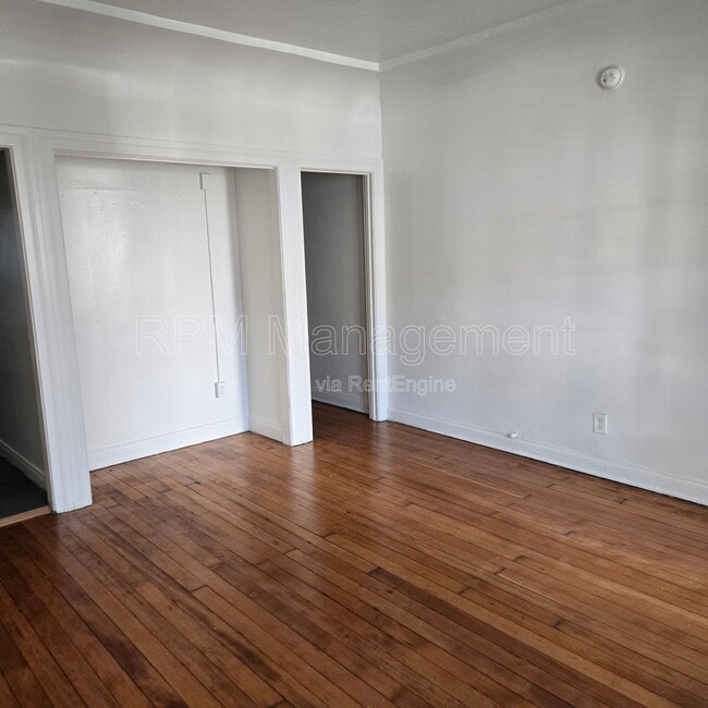 Photo - 829 1/3 N. Formosa Ave. Unidad 829 1/3