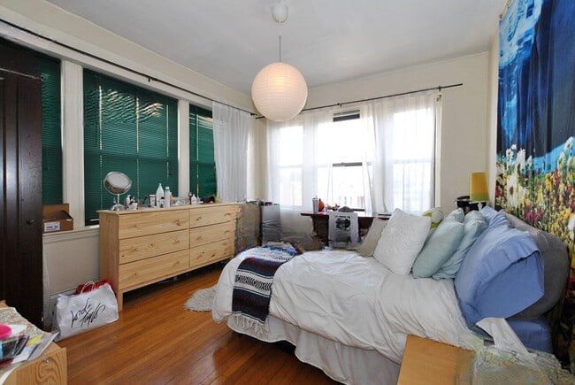 Photo - 215 Saint Paul St Unit 1