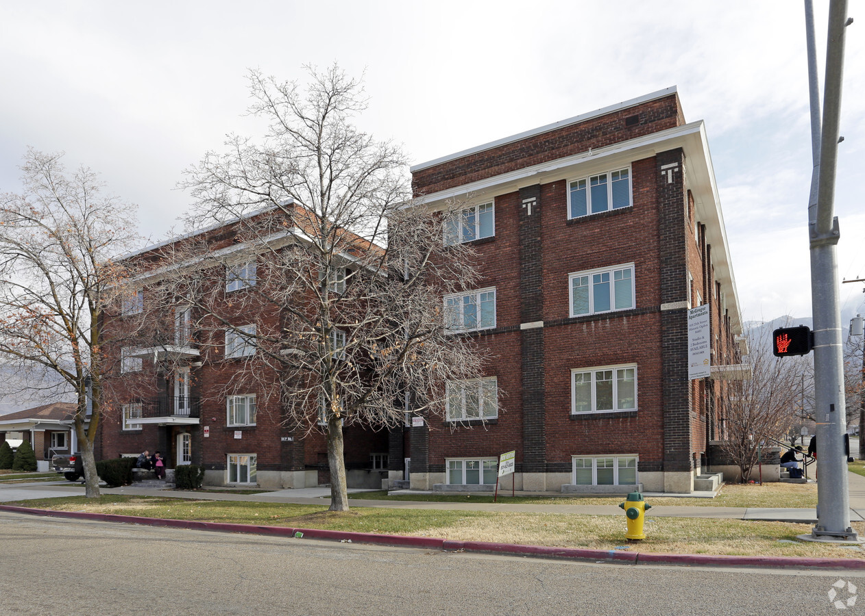 Photo - Elmhurst McGregor Apartments