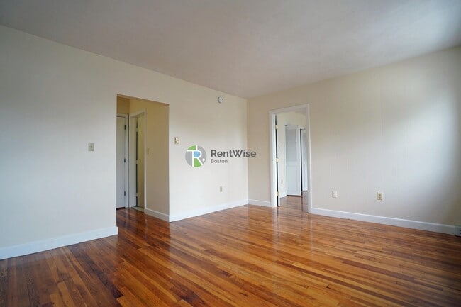 Photo - 20 Armington St Unit 23