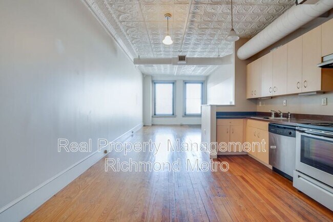 Photo - 121 W Broad St Unidad 203