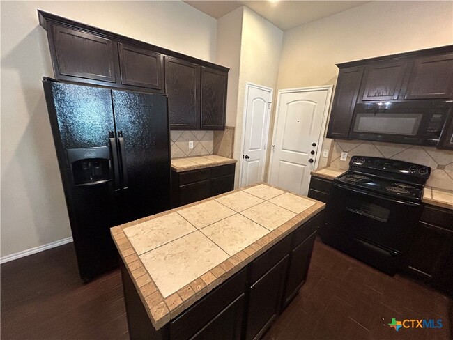 Photo - 298 Rosalie Dr