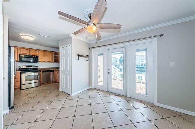 Photo - 5196 Beach Dr SE Unit B