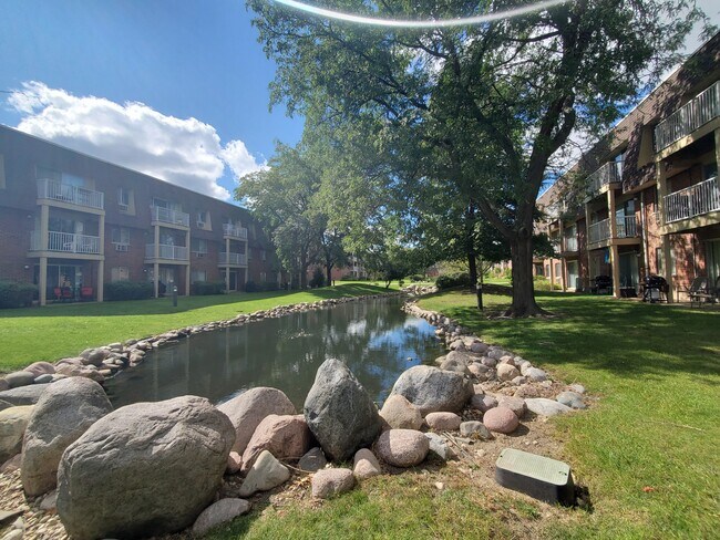 Photo - 2 Villa Verde Dr Unit 305