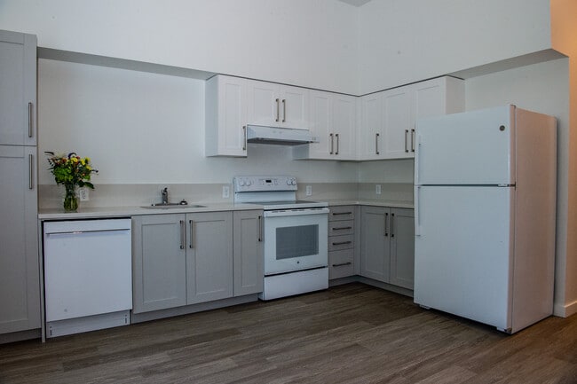 Photo - Terrace Glen Apartments