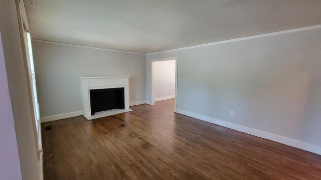 Photo - 307 Jennings Ave
