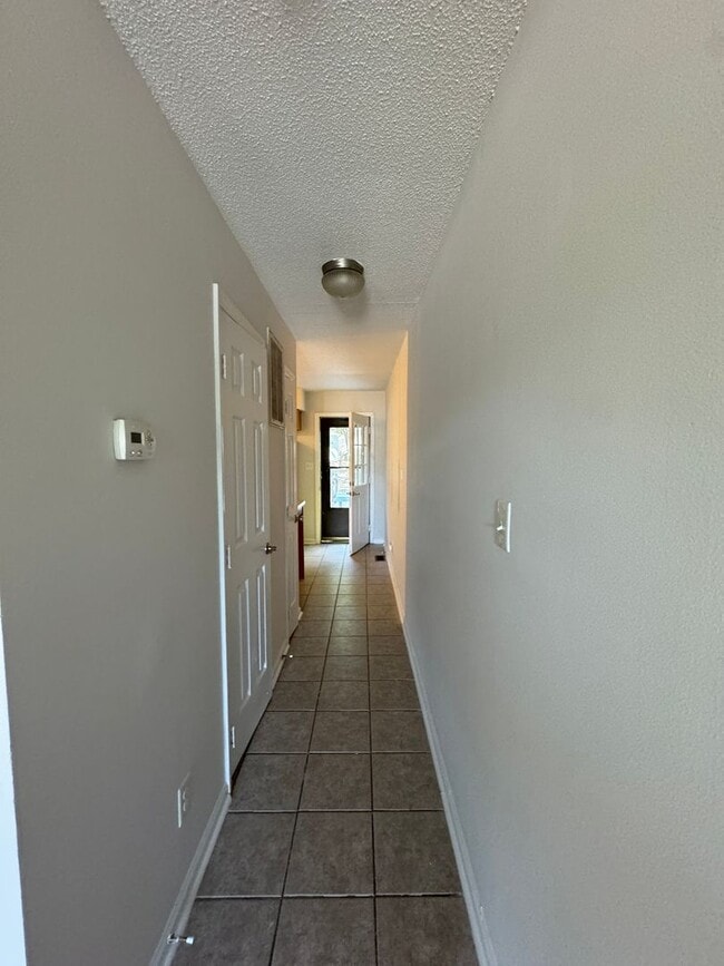 Photo - 1423 Wake Forest Rd Unidad B