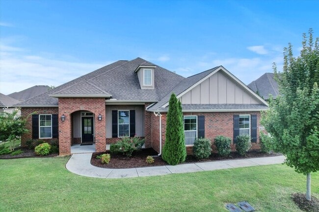 Building Photo - 121 Hilltop Ridge Dr Rental