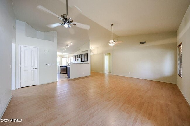 Photo - 18615 N 30th Pl