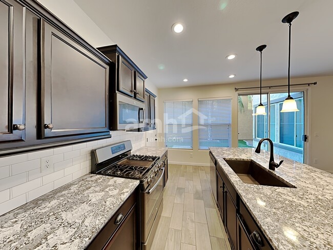 Photo - 10415 E Nopal Ave