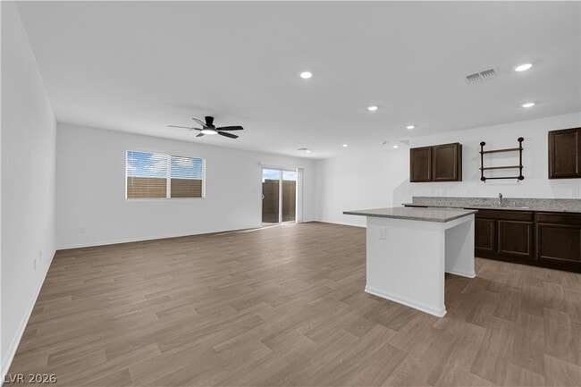 Photo - 6020 Swift Lariat St