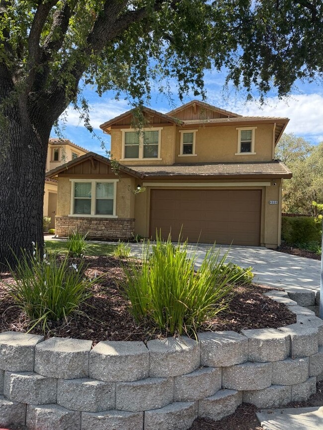 Building Photo - 4668 Lue Ln
