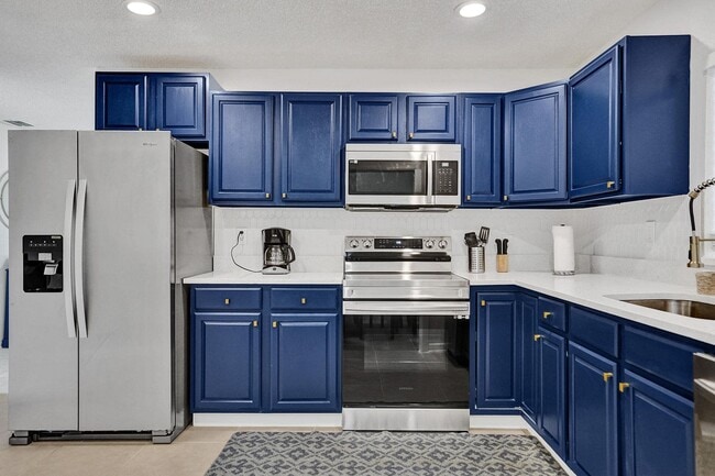 Building Photo - 2231 NW 55th Ave Rental