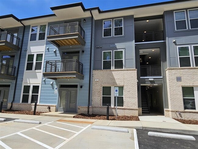 Lakeshore Villas