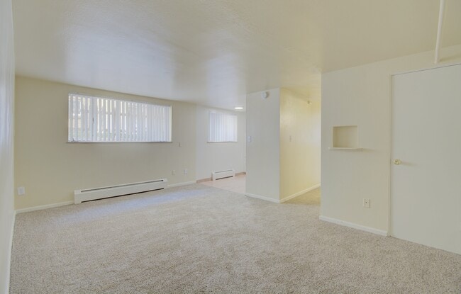 Mayor Apartments - UTILITIES INCLUDED*! - Mayor Apartments - UTILITIES INCLUDED*!
