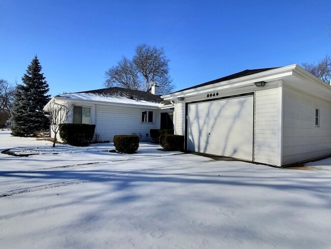 Photo - 2946 Knollwood Ln