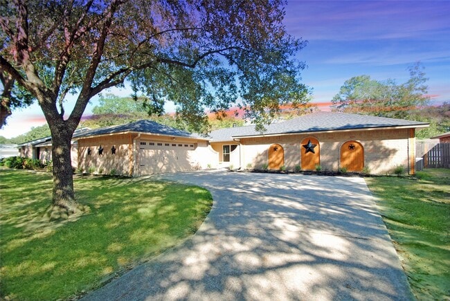 Building Photo - 12502 Aste Ln